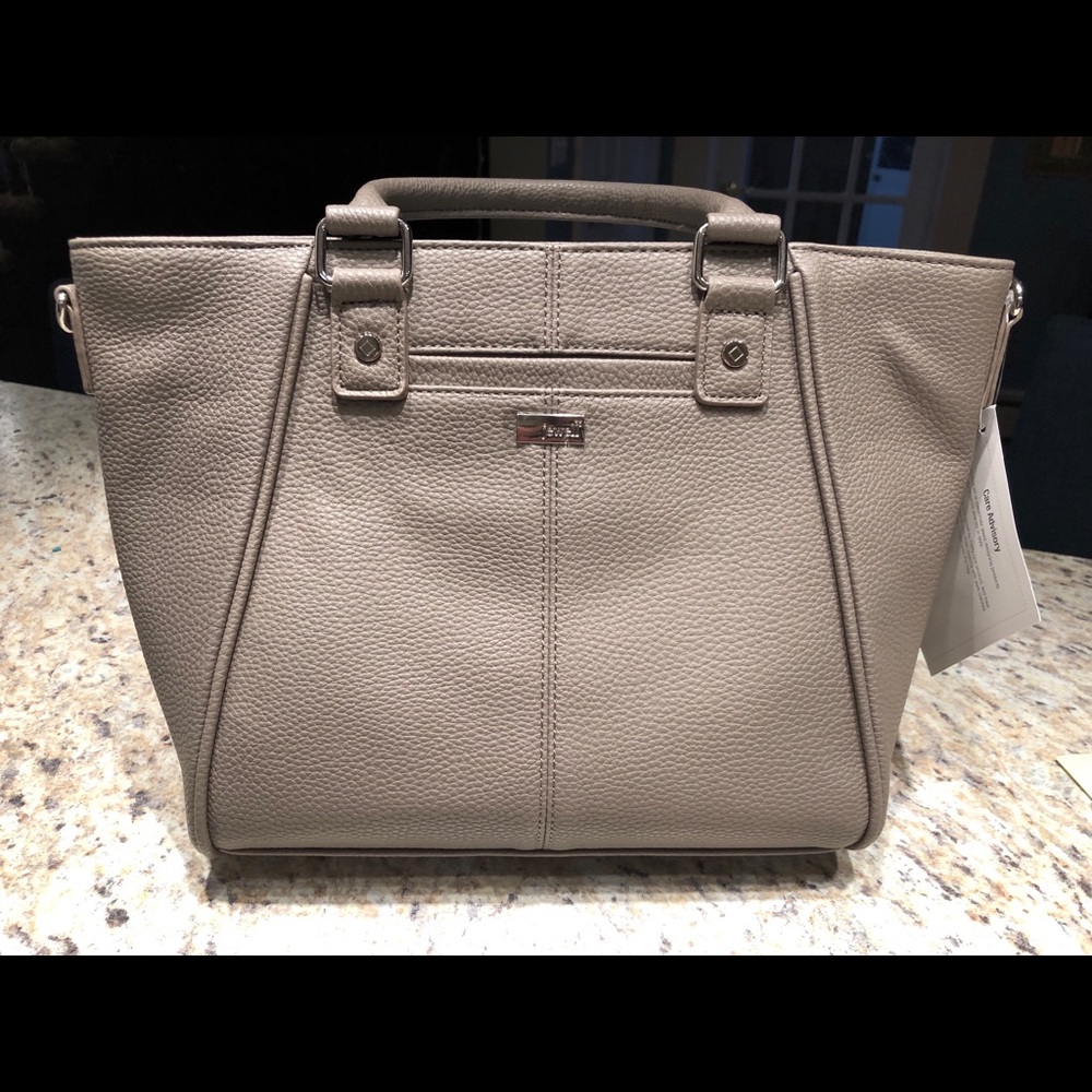 NWT Thirty-One snakeskin detail bag